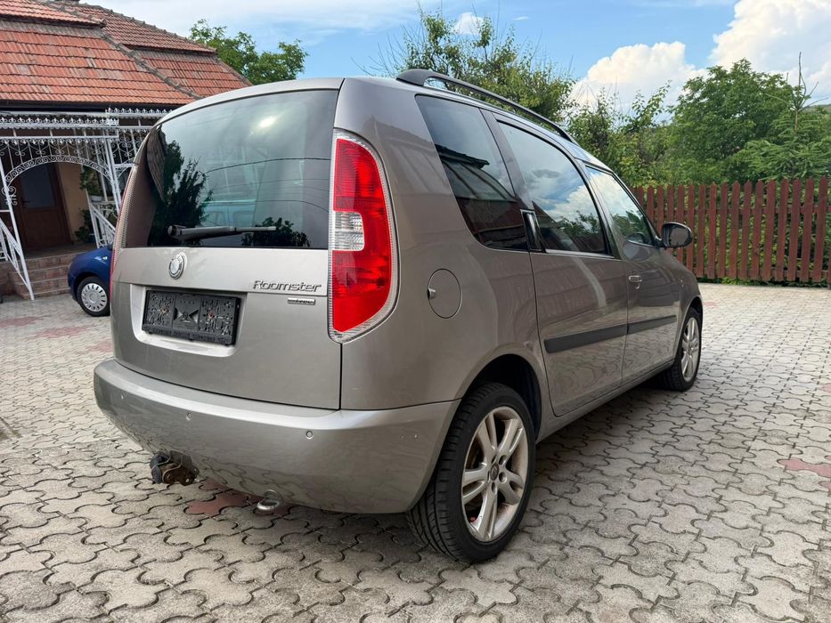 SKODA Roomster 2010 — imagine 4