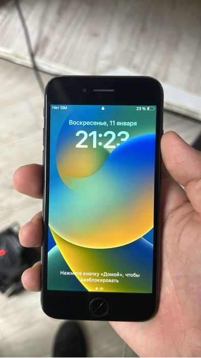 айфон се2020 64гб