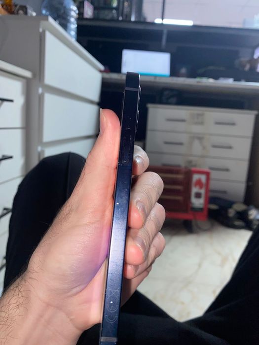 Продам или обмен Iphone 12