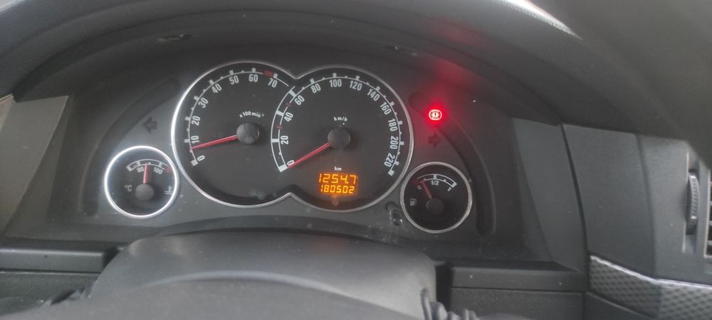 Опел Мерива 1.4б.