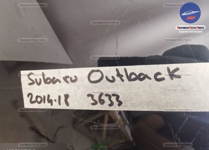 Субару Аутбек / Subaru Outback Оригинална задна броня в добро състояни