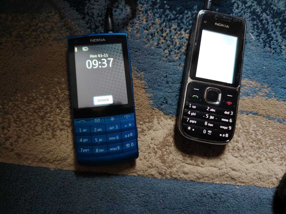 Nokia, C2-01, Nokia X3-02, samsung J3 conditia foarte buna,