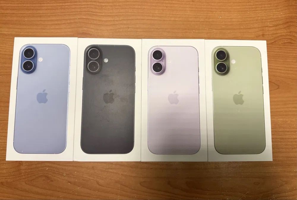 iPhone 17 , sigilate, 256 GB, liber de retea