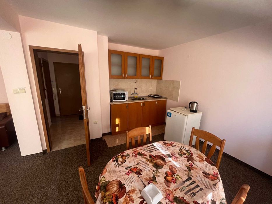 Продава се Къща в Поморие - 650 кв.м за 893 €/кв.м - Снимка #13