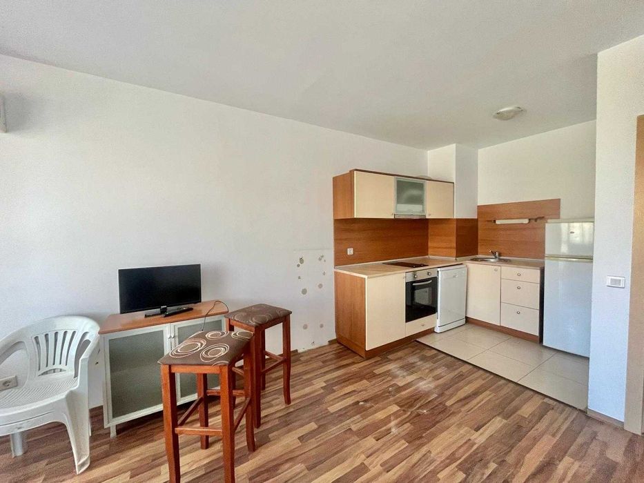 Продава се Двустаен апартамент в Несебър - 60 кв.м за 1159 €/кв.м - Снимка #3