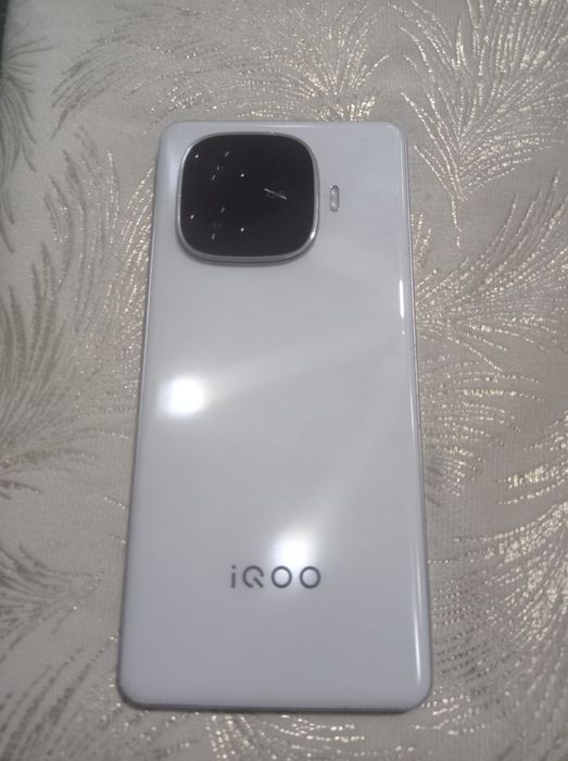 Vivo Z9 turbo 12/256
