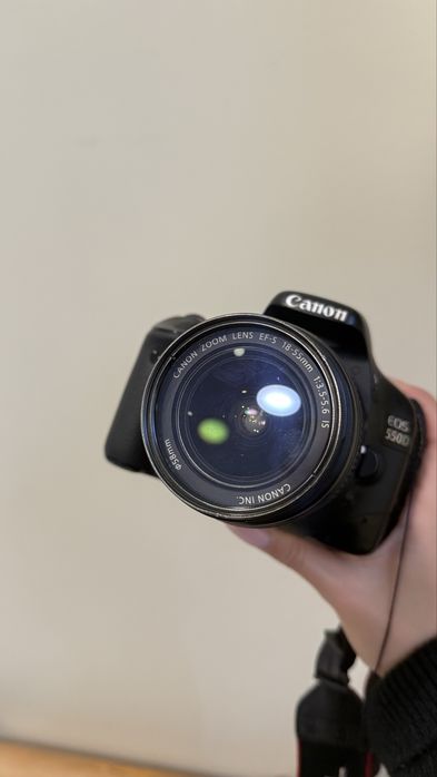 Фотоаппарат Canon EOS 550D