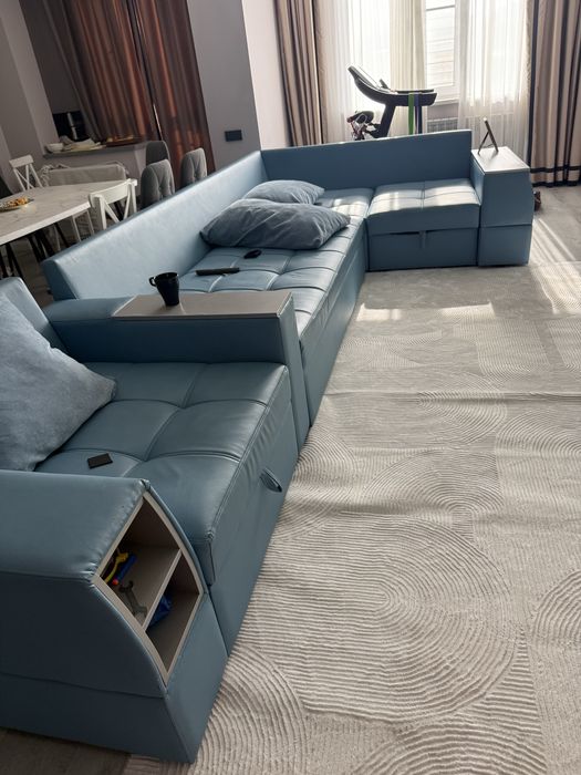 Продам диван в хорошем состоянии