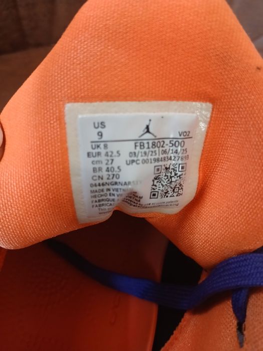 Оригинални маратонки NIKE