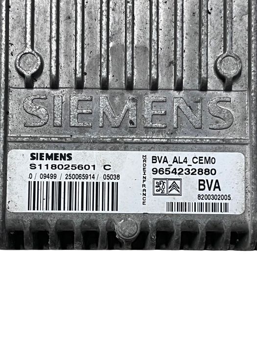 Ecu Calculator Motor Peugeot 307 3A/C 2000 -> S118025601C