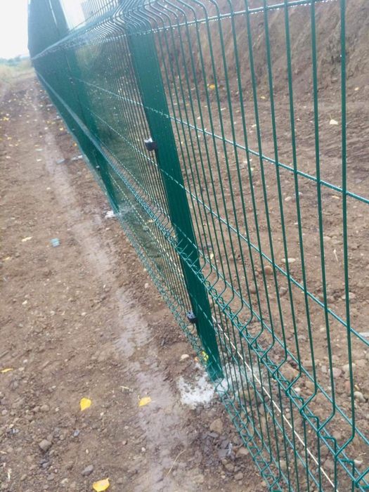 Монтаж на огради Оградни пана и Врати парапети надвеси и д-р