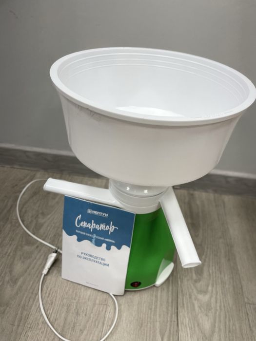 Электрический сепаратор/для молока