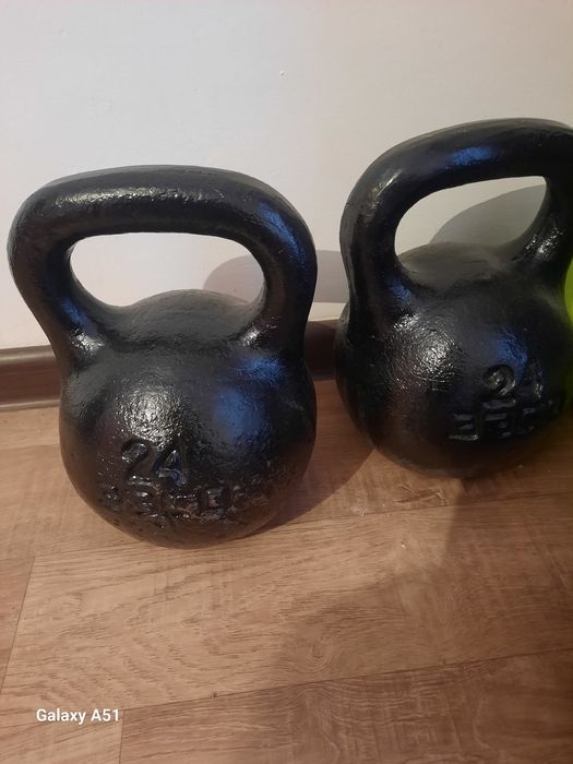 Продам гири по 24кг