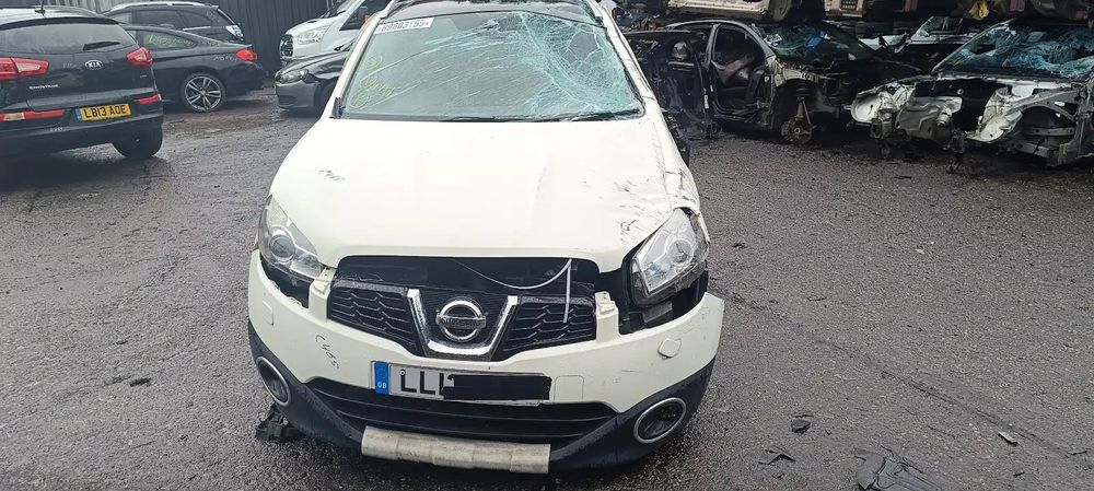 Dezmembrari / Dezmembrez Nissan Qashqai Facelift 2.0 DCI M9R cutie viteze automata cod culoare 326 ALB