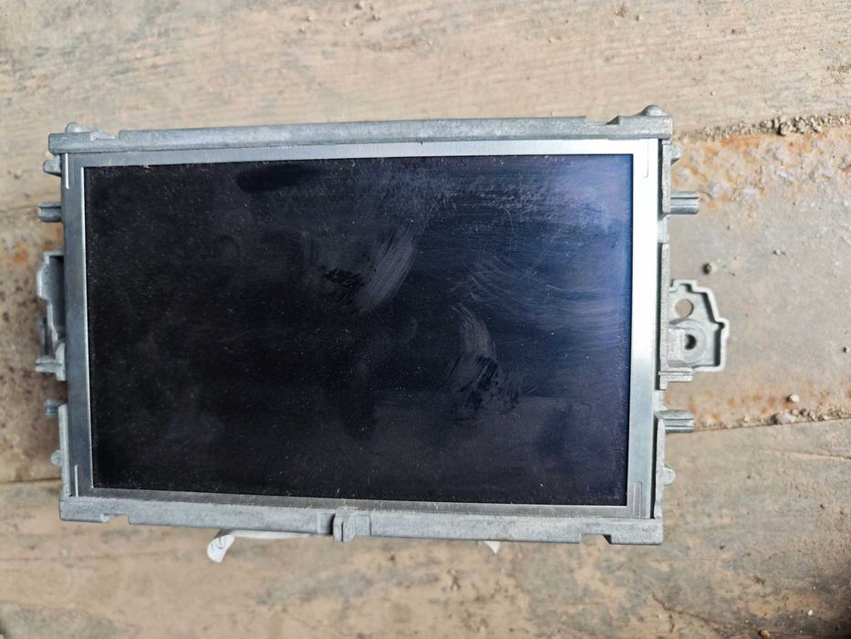 Дисплей Mercedes E class W212 навигация екран Мерцедес Е класа