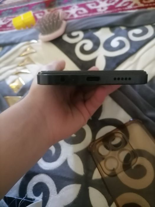 Продажа HONOR X6B или обмен желательно айфон x