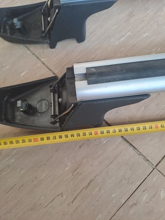 Vând bare transversale sau schimb