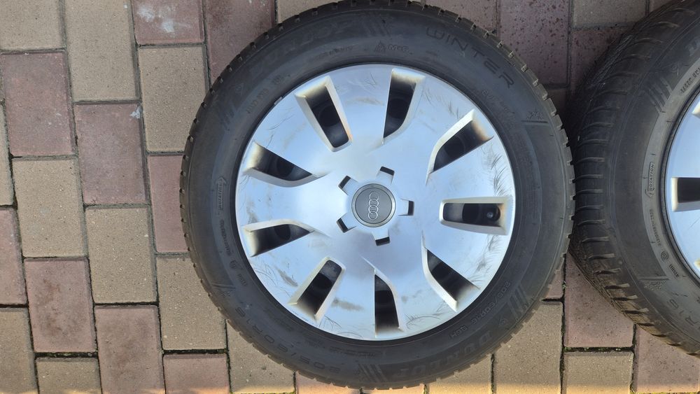 Anvelope Iarna Dunlop 205/60/16 + jante si capace Audi A4