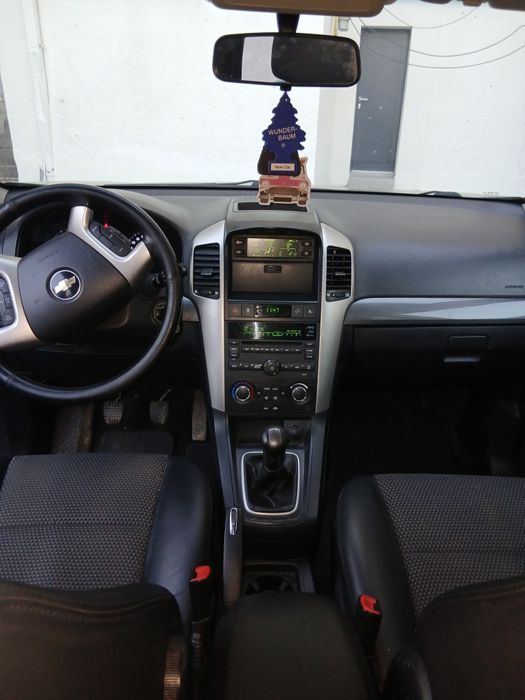 Chevrolet Captiva 2010 – SUV Robust, Spațios și Gata de Drum!