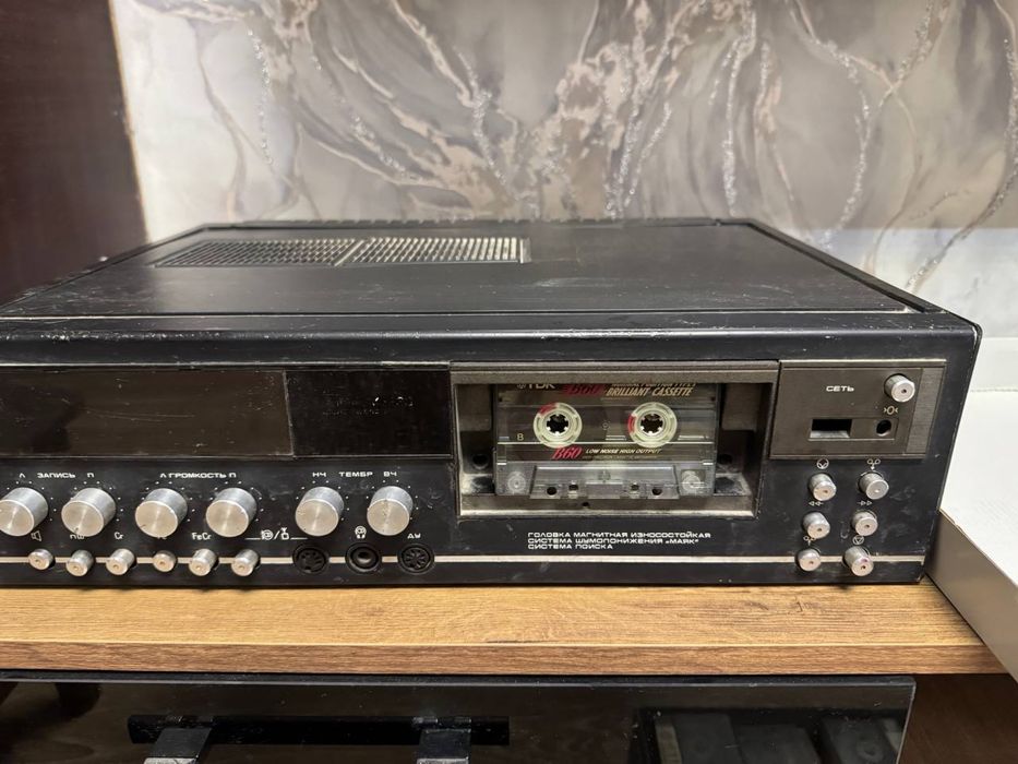 Магнитафон маяк. Стерио. Касеты