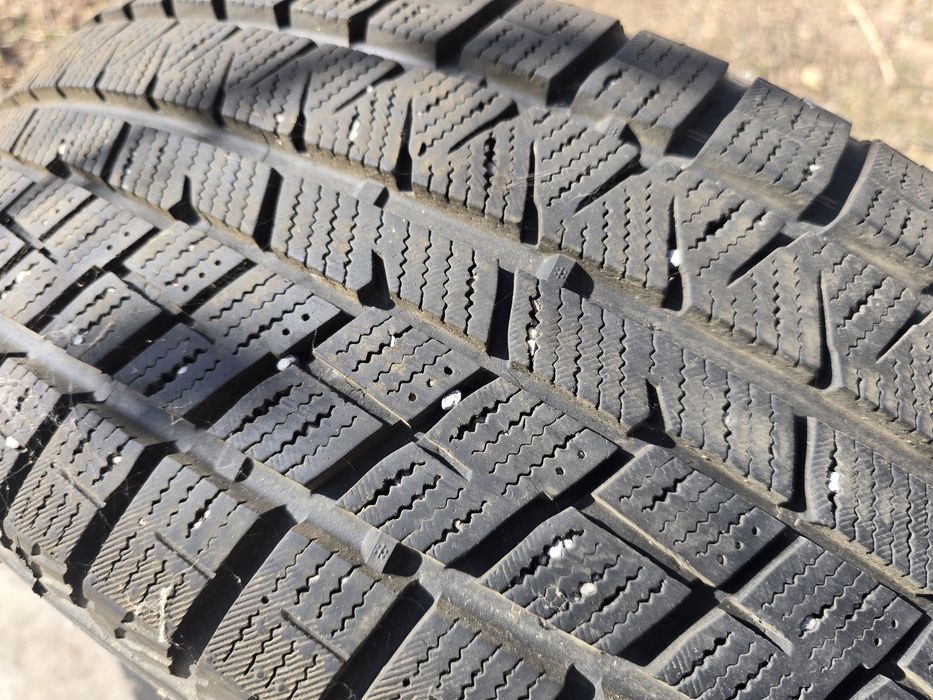 225 65 R17 2023 года