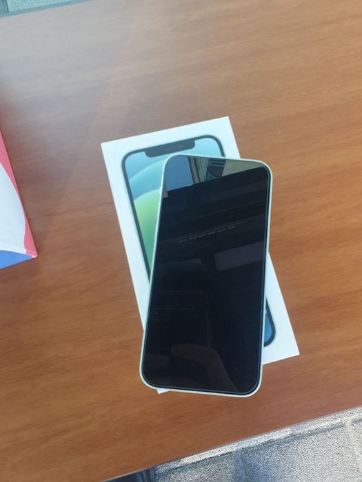 iPhone 12 128GB. Holati yaxshi