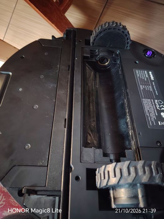 Robot aspirare/spălare Eureka NER  E 10 S