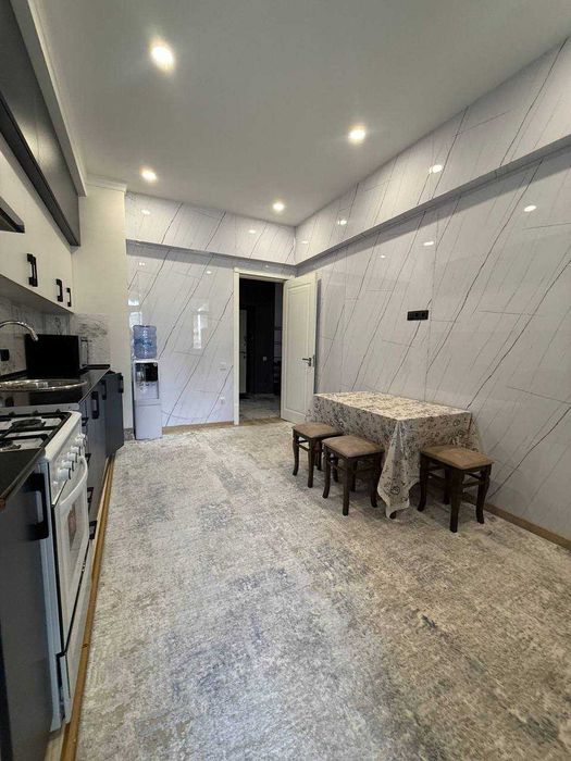 Срочно Продам Шикарную квартиру Жк Сагбон 3/2/9  95м2 989*
