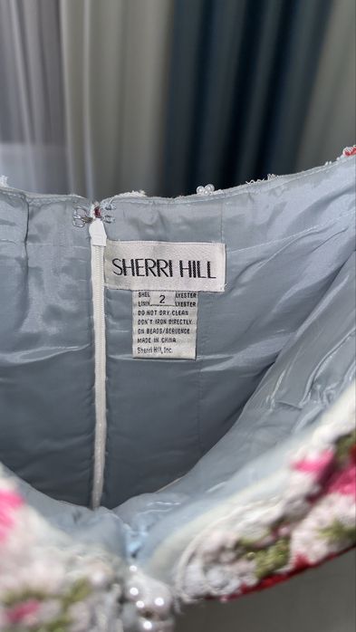 Вечернее платье Sherri Hill