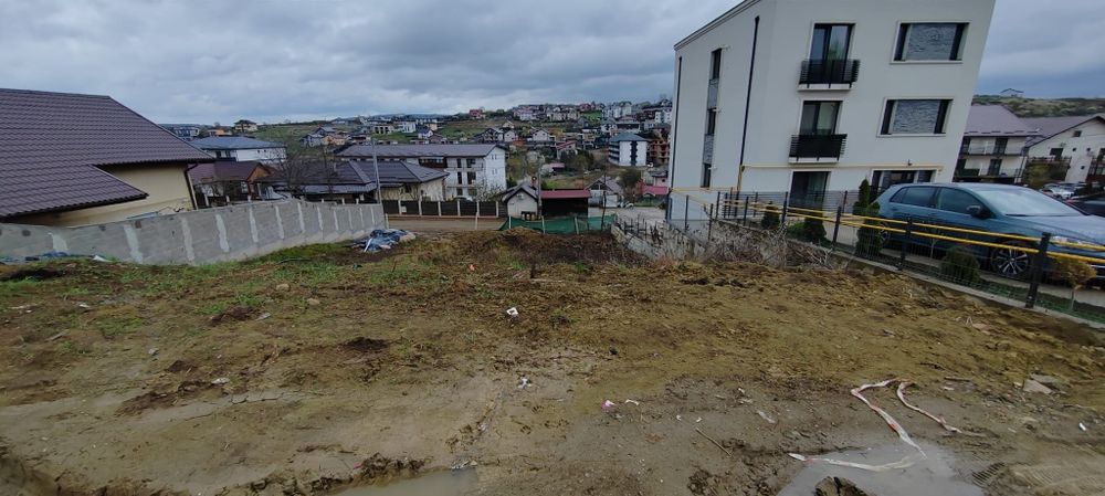 Teren intravilan Hlincea Mănăstirea Cetățuia 790mp | 2 deschideri