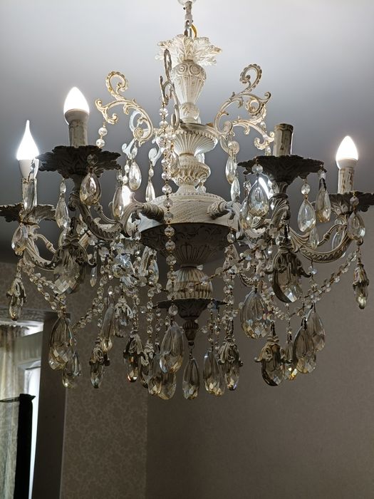 Люстра для гостиной, для зала.