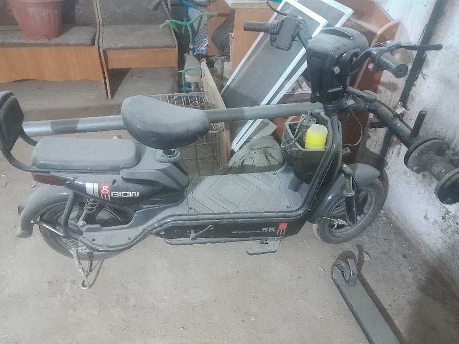продам электровелосипед SK8