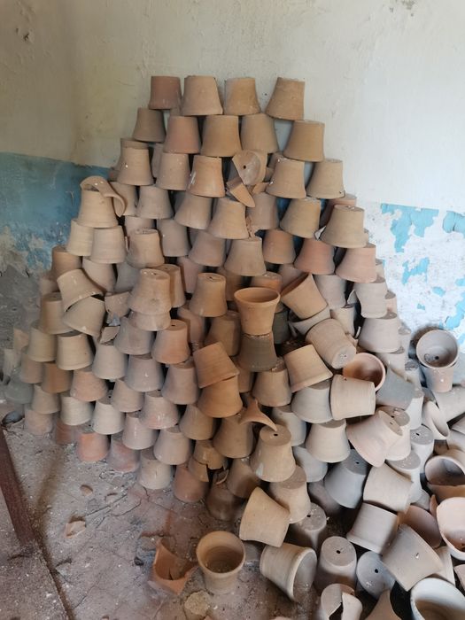 Горшки для сада и дизайна