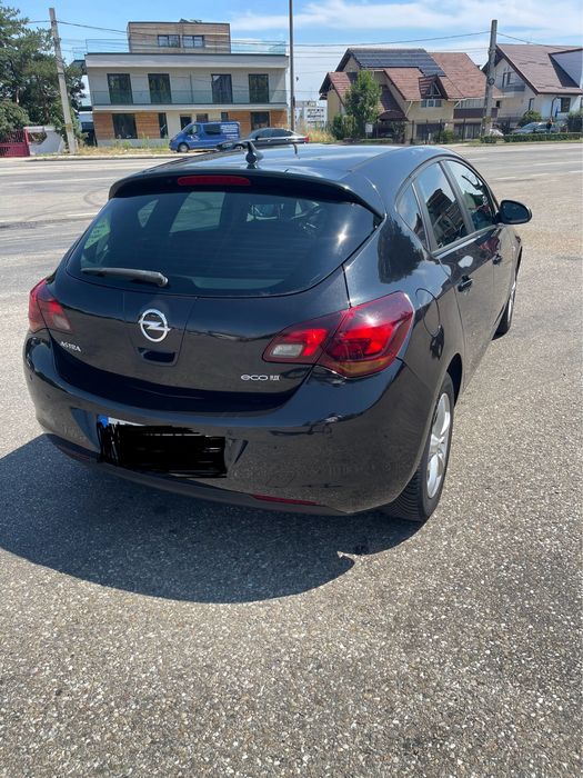 Proprietar- vand opel Astra J