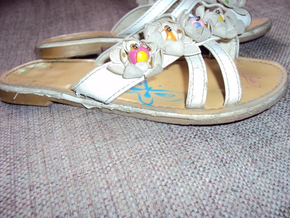 Шлепанцы для девочки 29 р-р