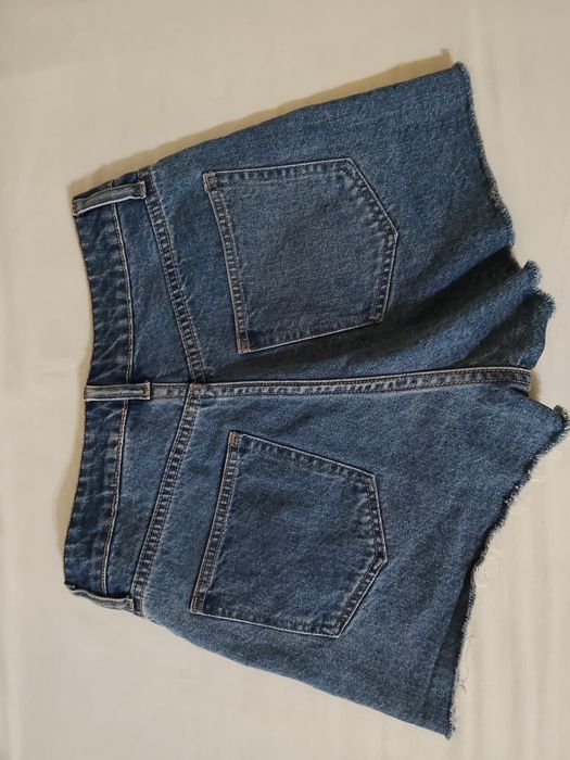 Pantaloni scurți H&M mărimea 34
