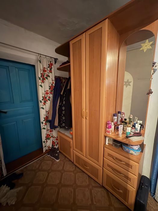 Шкаф , прихожая Продам