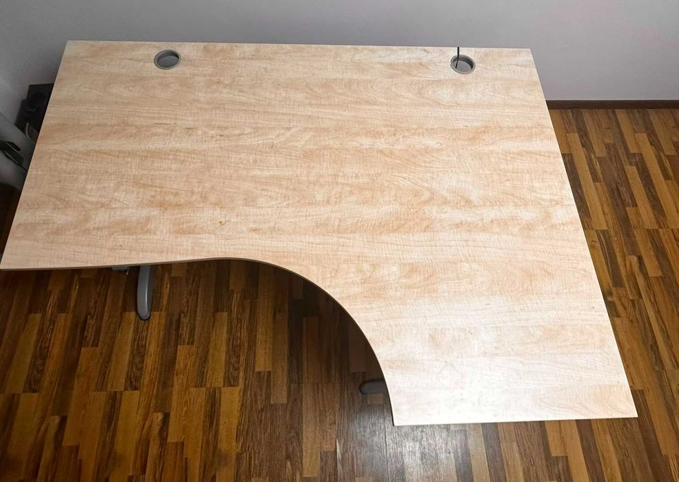 Vand birou 160x80 cm, stare foarte bună