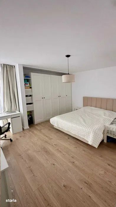 Apartament de vanzare 2 camere 51mp gradina 40 mp zona : Sub cetate Po