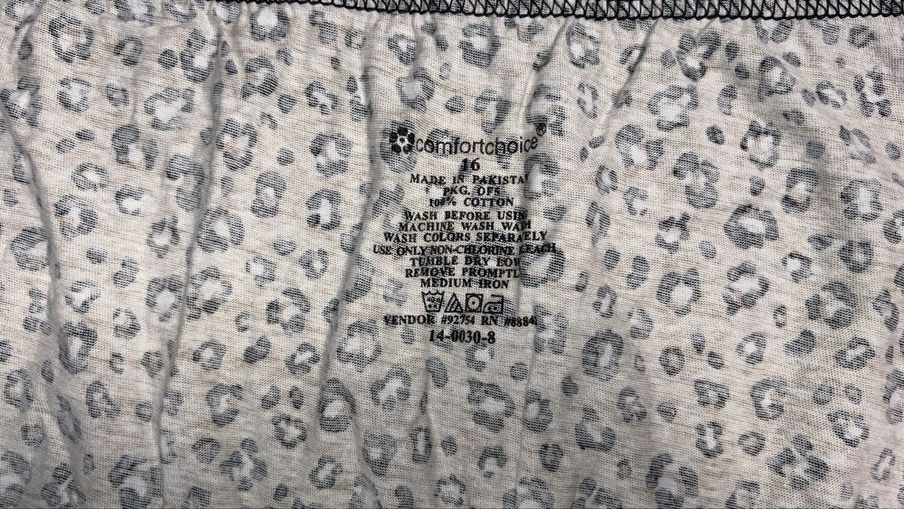 Дамско долно бельо размер 16