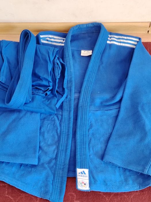 Boks perchatka va org  Kimano