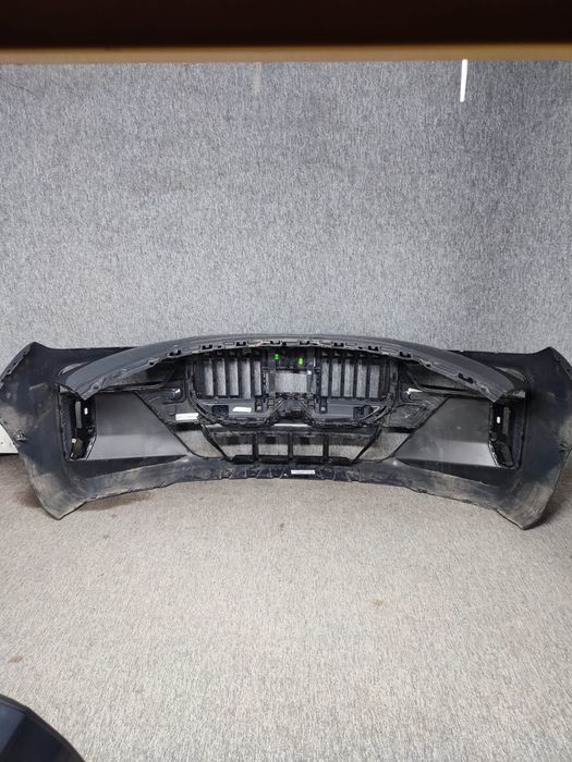 Bara fata Bmw seria 7 G70 M-pachet