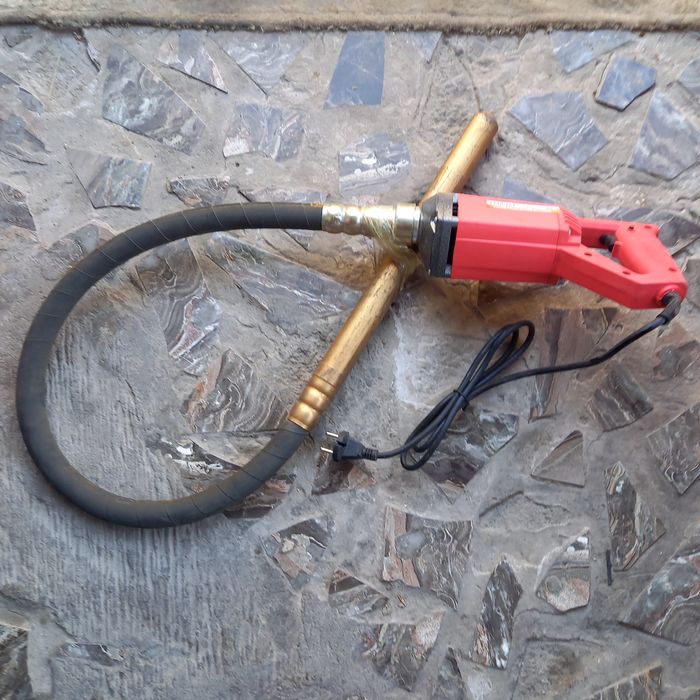 Арендаторов  Леса,  любые инструменты для строительства