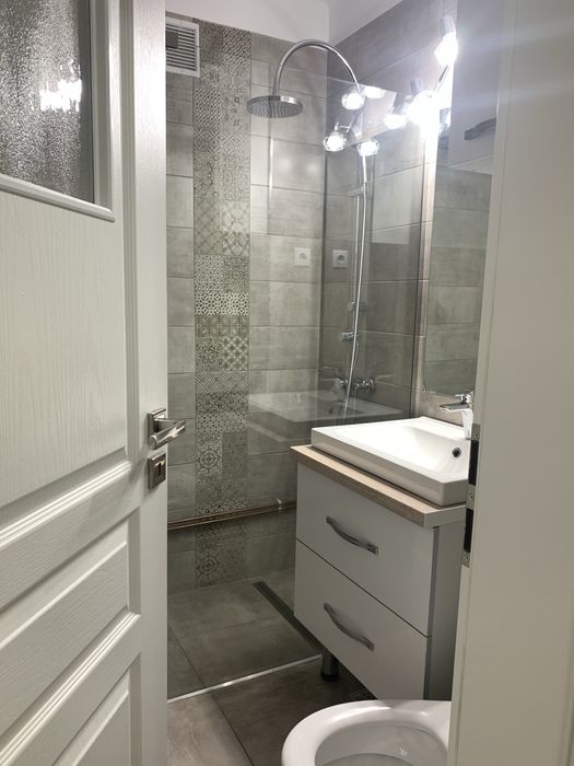 Inchiriez apartament 3 camere ultracentral