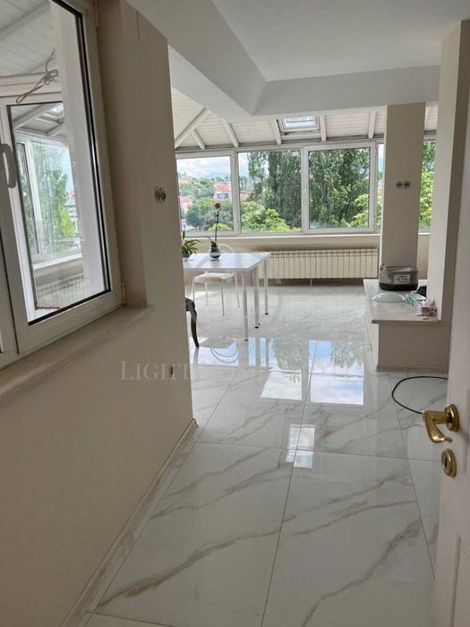 Продава се Тристаен апартамент в Пловдив, Кършияка - 220 кв.м за 2037 €/кв.м - Снимка #7