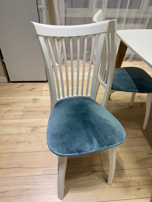 стол со стульями