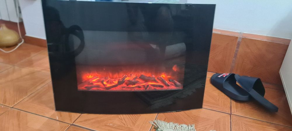 Semineu curbat în perfecta stare de funcționare