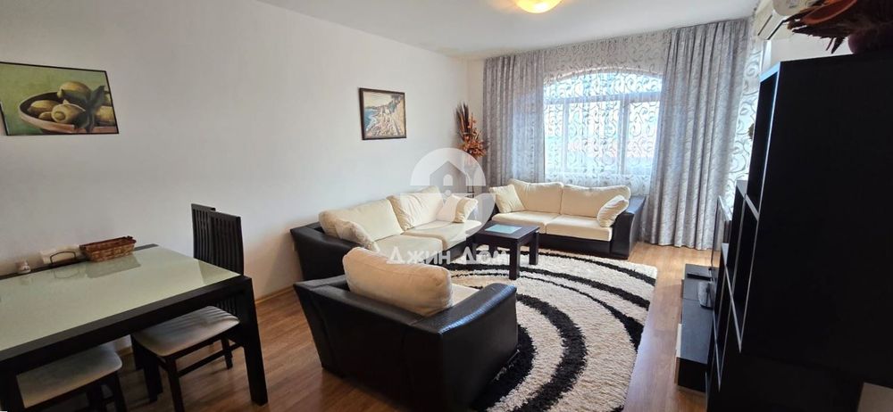 Просторен тристаен апартамент с ГЛЕДКА МОРЕ в к-с „Винеярдс“, гр. Ахе