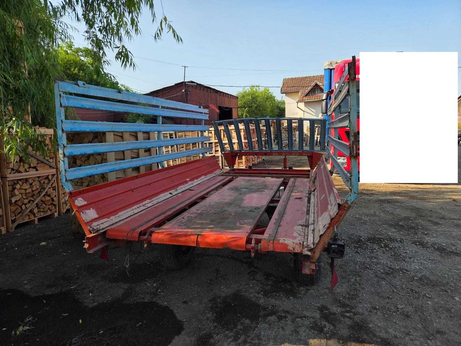 remorca de adunat fanul sau iarba sau fin bevilaqua