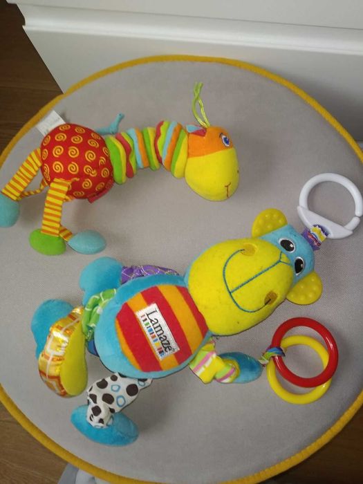 Плюшени играчки в различни комбинации